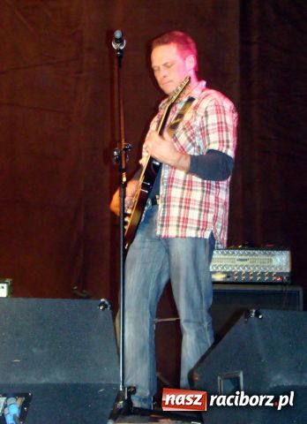 Zdjęcie w galerii na portalu naszraciborz.pl: Rockowy Mikołaj dla Kasi wiadomości z regionu