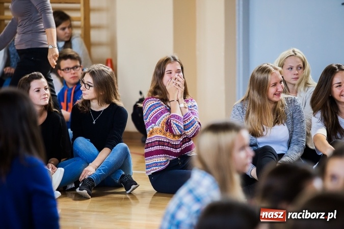 Zdjęcie w galerii na portalu naszraciborz.pl: Obchody Dnia Języków Obcych w II LO wiadomości z regionu