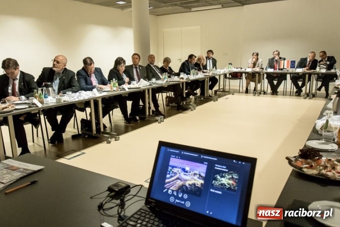 Zdjęcie w galerii na portalu naszraciborz.pl: Polsko-niemieckie rozmowy o gospodarce wiadomości z regionu