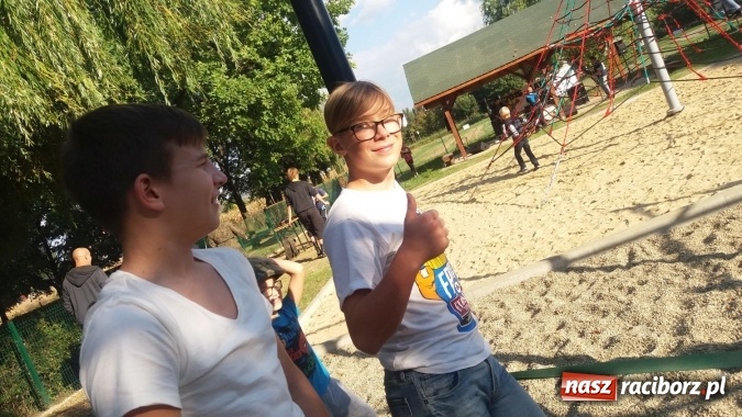 Zdjęcie w galerii na portalu naszraciborz.pl: Podciągnij się z Dawidem! Gdzie? W Strefie!  wiadomości z regionu