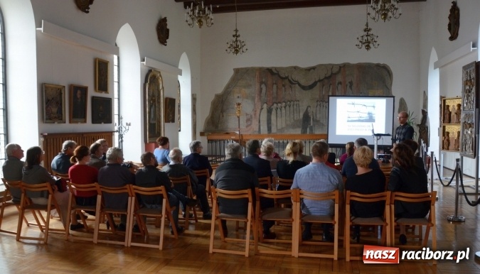 Zdjęcie w galerii na portalu naszraciborz.pl: Na nieludzkiej ziemi - Muzeum w Raciborzu zaprasza na nową wystawę wiadomości z regionu