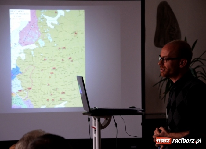 Zdjęcie w galerii na portalu naszraciborz.pl: Na nieludzkiej ziemi - Muzeum w Raciborzu zaprasza na nową wystawę wiadomości z regionu