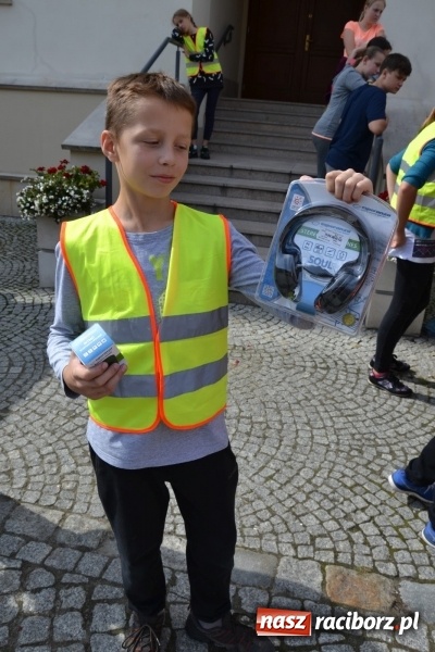 Zdjęcie w galerii na portalu naszraciborz.pl: Uczestnicy 51. Rajdu Szlakiem Husarii po Ziemi Raciborskiej dotarli na Zamek Piastowski wiadomości z regionu