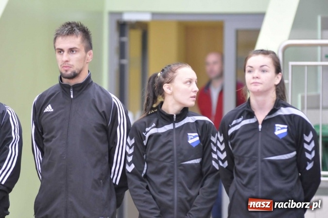 Zdjęcie w galerii na portalu naszraciborz.pl: Akademicy walczą na matach w Arenie Rafako wiadomości z regionu