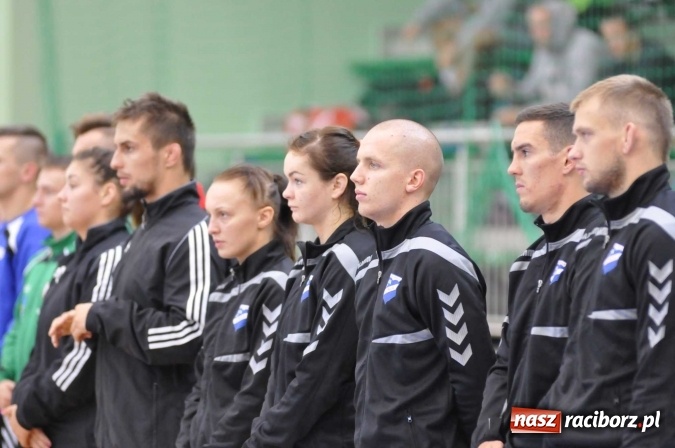 Zdjęcie w galerii na portalu naszraciborz.pl: Akademicy walczą na matach w Arenie Rafako wiadomości z regionu