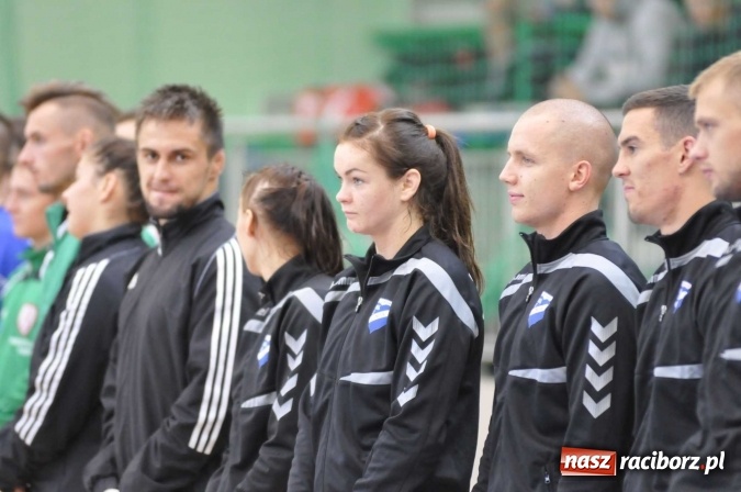 Zdjęcie w galerii na portalu naszraciborz.pl: Akademicy walczą na matach w Arenie Rafako wiadomości z regionu