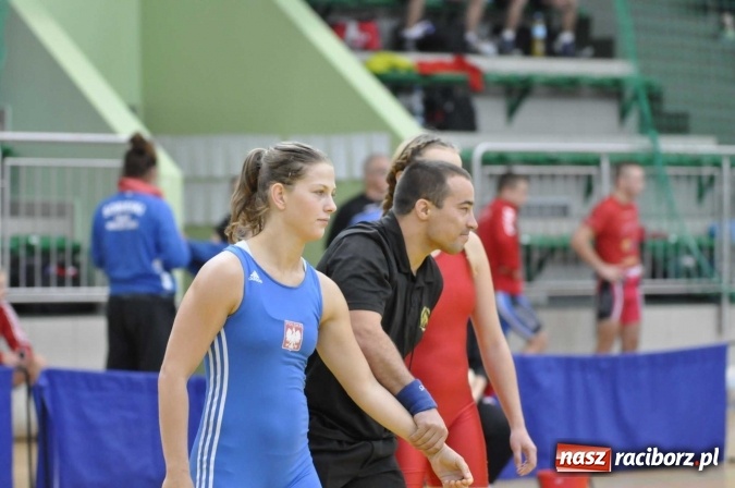 Zdjęcie w galerii na portalu naszraciborz.pl: Akademicy walczą na matach w Arenie Rafako wiadomości z regionu