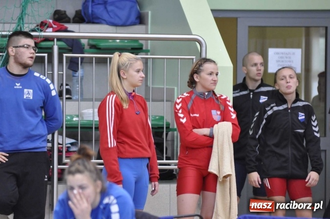 Zdjęcie w galerii na portalu naszraciborz.pl: Akademicy walczą na matach w Arenie Rafako wiadomości z regionu