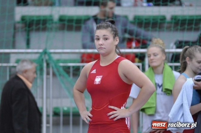 Zdjęcie w galerii na portalu naszraciborz.pl: Akademicy walczą na matach w Arenie Rafako wiadomości z regionu