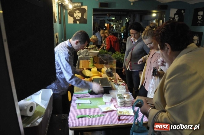 Zdjęcie w galerii na portalu naszraciborz.pl: Zdrowa żywność znów zagościła na Końcu Świata wiadomości z regionu