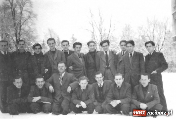 Zdjęcie w galerii na portalu naszraciborz.pl: Wzięli broń i poszli z odsieczą. Po 68 latach znów w Wojnowicach - wspomnienia  wiadomości z regionu