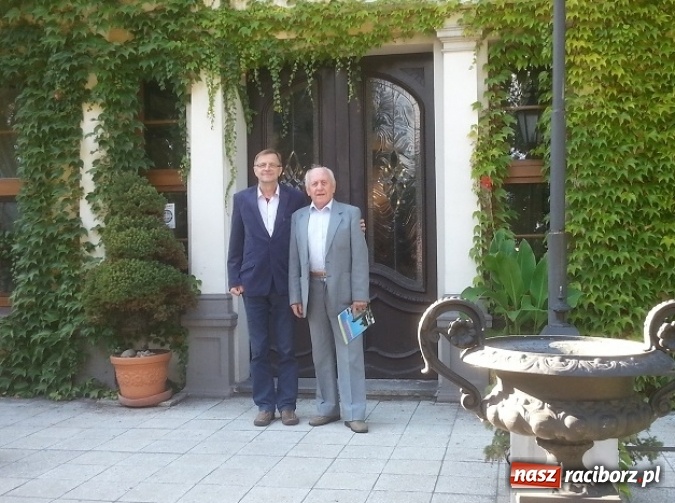 Zdjęcie w galerii na portalu naszraciborz.pl: Wzięli broń i poszli z odsieczą. Po 68 latach znów w Wojnowicach - wspomnienia  wiadomości z regionu