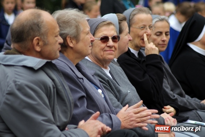 Zdjęcie w galerii na portalu naszraciborz.pl: 70-lecie obecności salezjanek w Pogrzebieniu  wiadomości z regionu