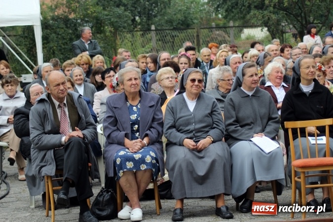 Zdjęcie w galerii na portalu naszraciborz.pl: 70-lecie obecności salezjanek w Pogrzebieniu  wiadomości z regionu