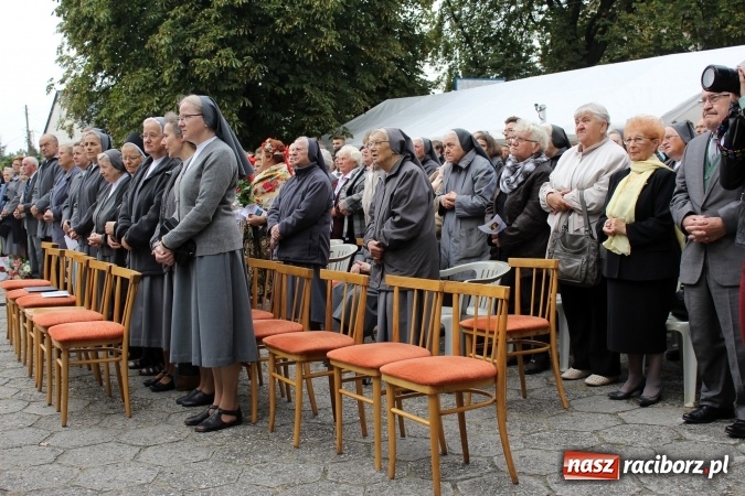 Zdjęcie w galerii na portalu naszraciborz.pl: 70-lecie obecności salezjanek w Pogrzebieniu  wiadomości z regionu