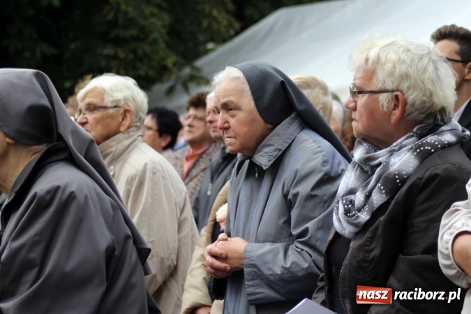 Zdjęcie w galerii na portalu naszraciborz.pl: 70-lecie obecności salezjanek w Pogrzebieniu  wiadomości z regionu