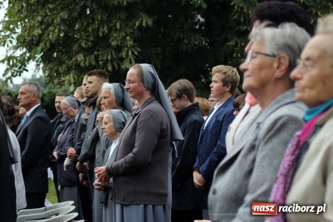 Zdjęcie w galerii na portalu naszraciborz.pl: 70-lecie obecności salezjanek w Pogrzebieniu  wiadomości z regionu