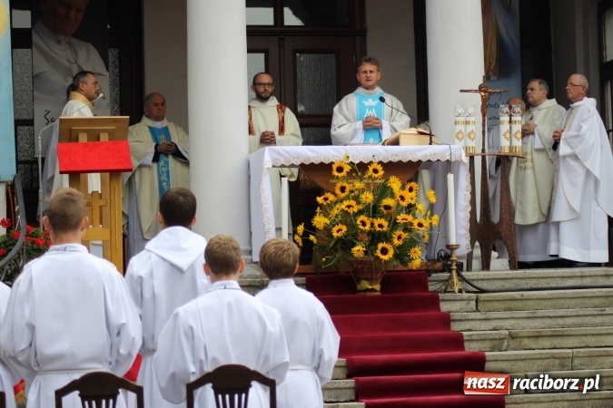 Zdjęcie w galerii na portalu naszraciborz.pl: 70-lecie obecności salezjanek w Pogrzebieniu  wiadomości z regionu
