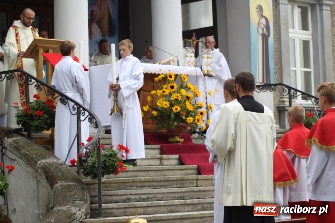 Zdjęcie w galerii na portalu naszraciborz.pl: 70-lecie obecności salezjanek w Pogrzebieniu  wiadomości z regionu