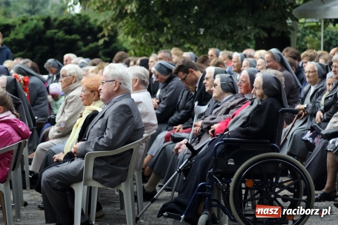Zdjęcie w galerii na portalu naszraciborz.pl: 70-lecie obecności salezjanek w Pogrzebieniu  wiadomości z regionu