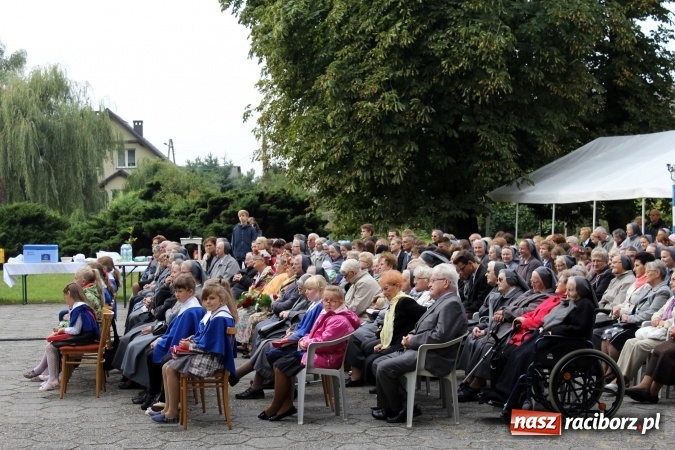 Zdjęcie w galerii na portalu naszraciborz.pl: 70-lecie obecności salezjanek w Pogrzebieniu  wiadomości z regionu