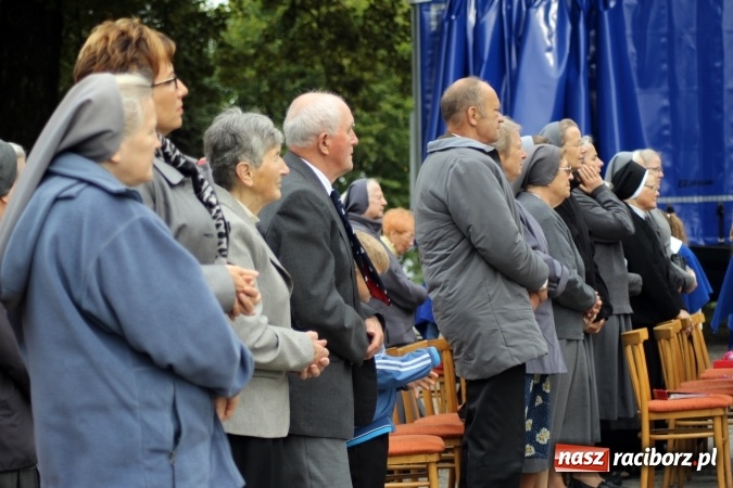 Zdjęcie w galerii na portalu naszraciborz.pl: 70-lecie obecności salezjanek w Pogrzebieniu  wiadomości z regionu