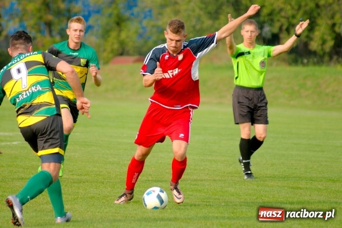 Zdjęcie w galerii na portalu naszraciborz.pl: Rafako odprawiło Polonię z kwitkiem. Ładny gol Harasa, dwa trafienia Cerkowniaka wiadomości z regionu