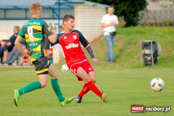 Zdjęcie w galerii na portalu naszraciborz.pl: Rafako odprawiło Polonię z kwitkiem. Ładny gol Harasa, dwa trafienia Cerkowniaka wiadomości z regionu