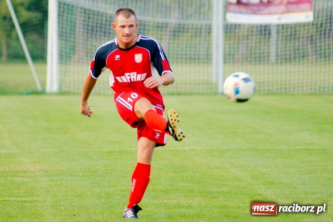 Zdjęcie w galerii na portalu naszraciborz.pl: Rafako odprawiło Polonię z kwitkiem. Ładny gol Harasa, dwa trafienia Cerkowniaka wiadomości z regionu
