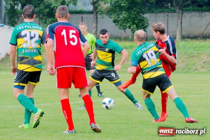 Zdjęcie w galerii na portalu naszraciborz.pl: Rafako odprawiło Polonię z kwitkiem. Ładny gol Harasa, dwa trafienia Cerkowniaka wiadomości z regionu
