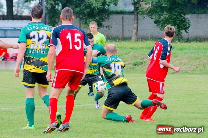 Zdjęcie w galerii na portalu naszraciborz.pl: Rafako odprawiło Polonię z kwitkiem. Ładny gol Harasa, dwa trafienia Cerkowniaka wiadomości z regionu