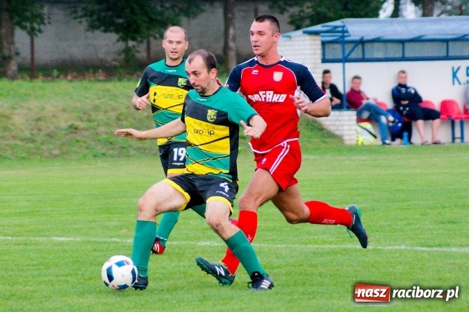 Zdjęcie w galerii na portalu naszraciborz.pl: Rafako odprawiło Polonię z kwitkiem. Ładny gol Harasa, dwa trafienia Cerkowniaka wiadomości z regionu