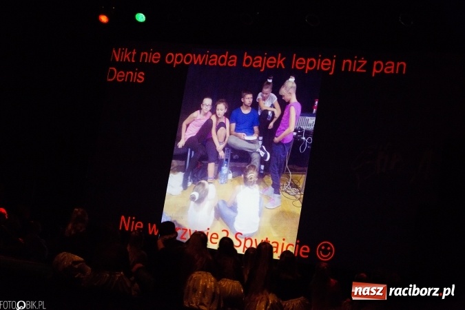 Zdjęcie w galerii na portalu naszraciborz.pl: Wielka taneczna uczta z zespołem SKAZA wiadomości z regionu