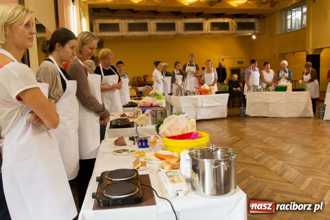 Zdjęcie w galerii na portalu naszraciborz.pl: Kulinarny powrót do tradycji - warsztaty w Krzanowicach  wiadomości z regionu