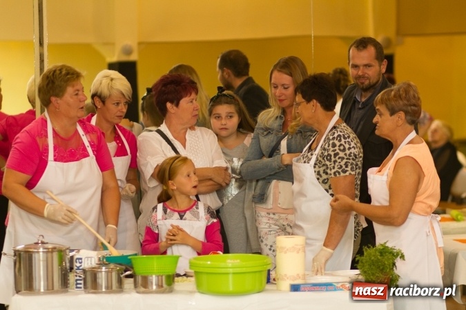 Zdjęcie w galerii na portalu naszraciborz.pl: Kulinarny powrót do tradycji - warsztaty w Krzanowicach  wiadomości z regionu