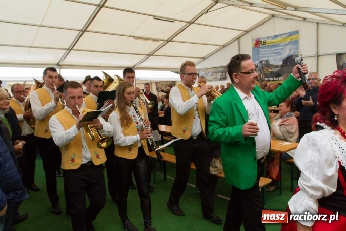 Zdjęcie w galerii na portalu naszraciborz.pl: Oktoberfest 2016 w Szymocicach - fotorelacja wiadomości z regionu