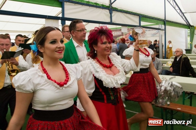 Zdjęcie w galerii na portalu naszraciborz.pl: Oktoberfest 2016 w Szymocicach - fotorelacja wiadomości z regionu
