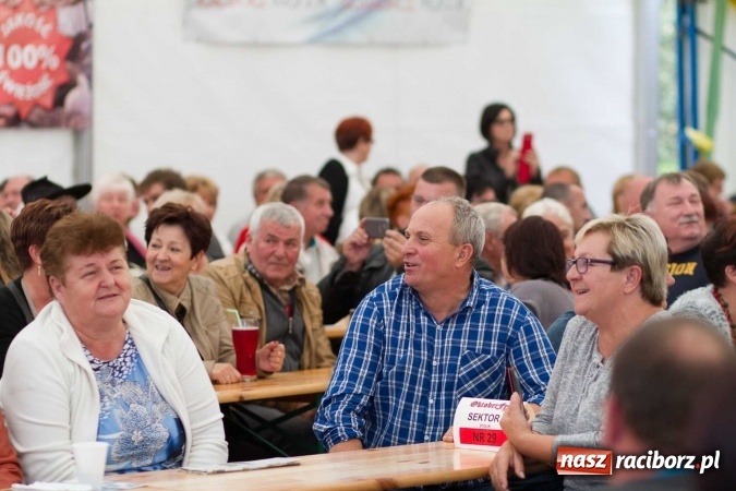Zdjęcie w galerii na portalu naszraciborz.pl: Oktoberfest 2016 w Szymocicach - fotorelacja wiadomości z regionu