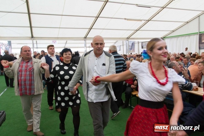Zdjęcie w galerii na portalu naszraciborz.pl: Oktoberfest 2016 w Szymocicach - fotorelacja wiadomości z regionu
