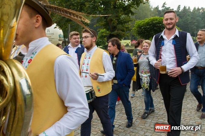 Zdjęcie w galerii na portalu naszraciborz.pl: Oktoberfest 2016 w Szymocicach - fotorelacja wiadomości z regionu