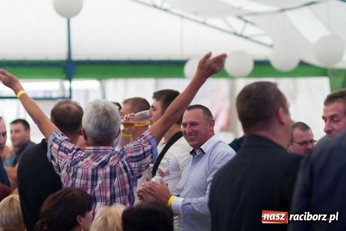Zdjęcie w galerii na portalu naszraciborz.pl: Oktoberfest 2016 w Szymocicach - fotorelacja wiadomości z regionu