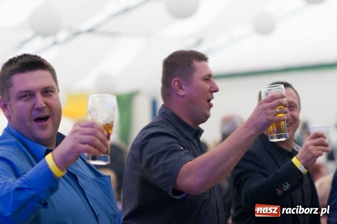 Zdjęcie w galerii na portalu naszraciborz.pl: Oktoberfest 2016 w Szymocicach - fotorelacja wiadomości z regionu