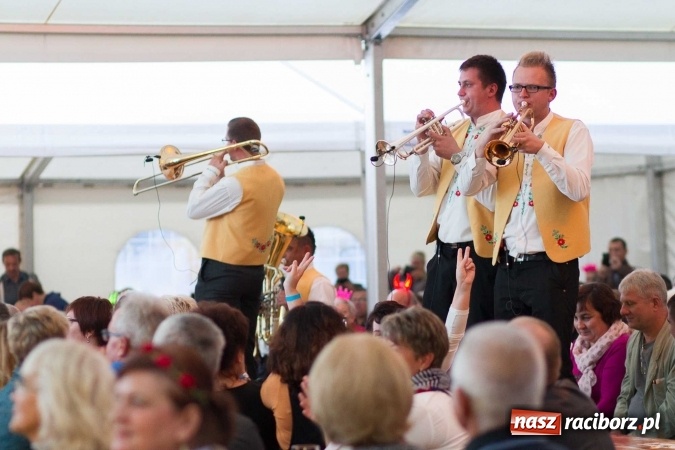 Zdjęcie w galerii na portalu naszraciborz.pl: Oktoberfest 2016 w Szymocicach - fotorelacja wiadomości z regionu