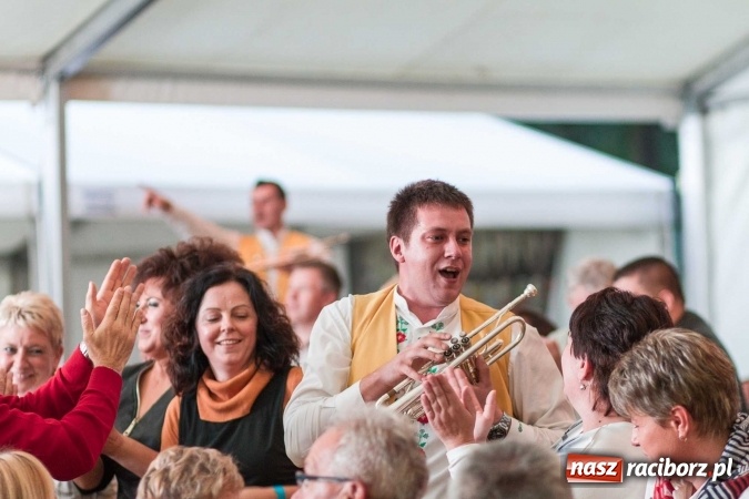Zdjęcie w galerii na portalu naszraciborz.pl: Oktoberfest 2016 w Szymocicach - fotorelacja wiadomości z regionu