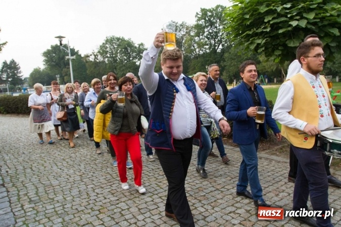 Zdjęcie w galerii na portalu naszraciborz.pl: Oktoberfest 2016 w Szymocicach - fotorelacja wiadomości z regionu