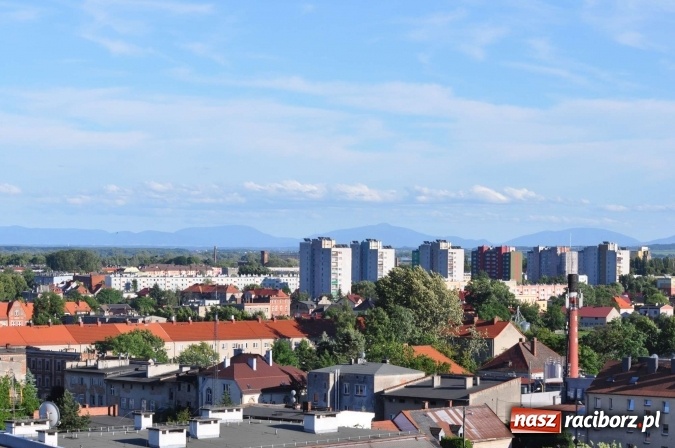 Zdjęcie w galerii na portalu naszraciborz.pl: Nie Brzezie, nie kości&oacute;ł farny, lecz szpital. Zobacz, jak może wyglądać platforma widokowa przy Gamowskiej i co z tego miejsca widać wiadomości z regionu