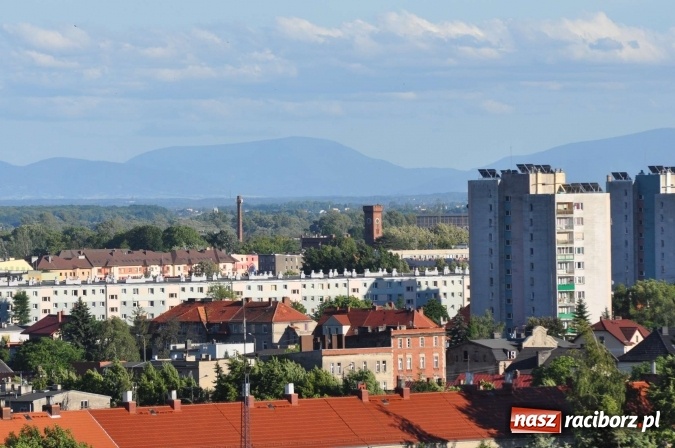 Zdjęcie w galerii na portalu naszraciborz.pl: Nie Brzezie, nie kości&oacute;ł farny, lecz szpital. Zobacz, jak może wyglądać platforma widokowa przy Gamowskiej i co z tego miejsca widać wiadomości z regionu