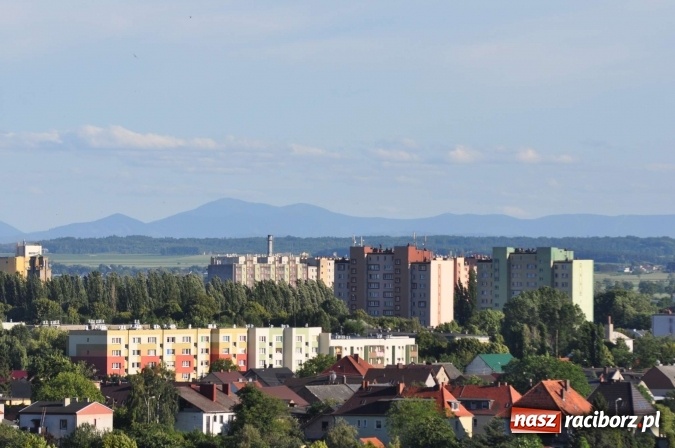 Zdjęcie w galerii na portalu naszraciborz.pl: Nie Brzezie, nie kości&oacute;ł farny, lecz szpital. Zobacz, jak może wyglądać platforma widokowa przy Gamowskiej i co z tego miejsca widać wiadomości z regionu