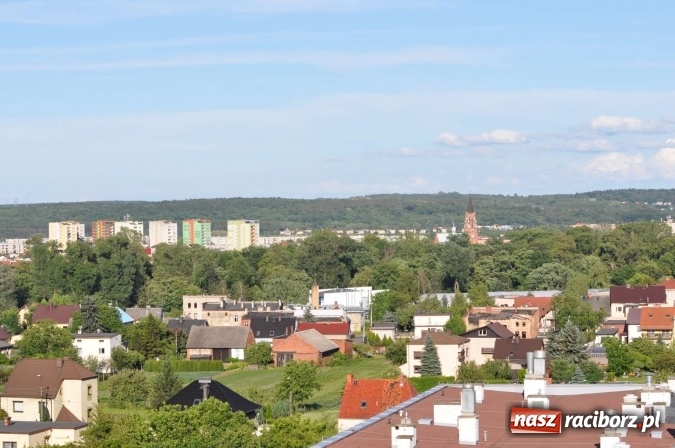 Zdjęcie w galerii na portalu naszraciborz.pl: Nie Brzezie, nie kości&oacute;ł farny, lecz szpital. Zobacz, jak może wyglądać platforma widokowa przy Gamowskiej i co z tego miejsca widać wiadomości z regionu