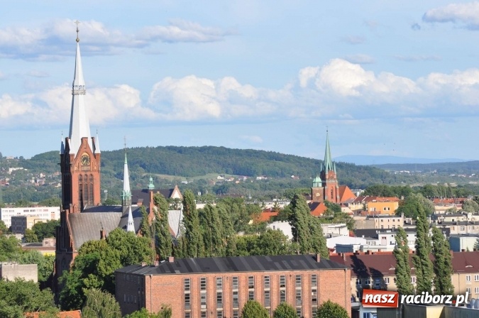 Zdjęcie w galerii na portalu naszraciborz.pl: Nie Brzezie, nie kości&oacute;ł farny, lecz szpital. Zobacz, jak może wyglądać platforma widokowa przy Gamowskiej i co z tego miejsca widać wiadomości z regionu